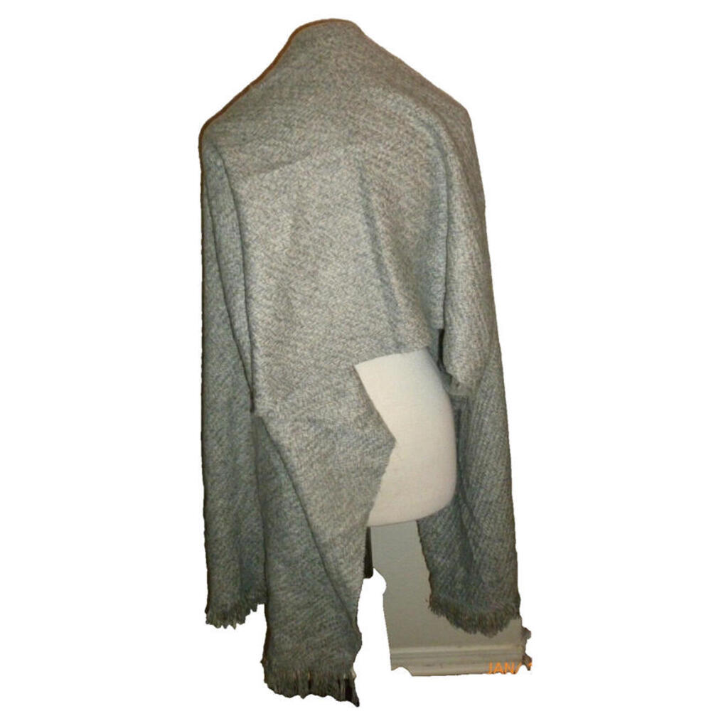 Pretty Persuasions Woman's‎ Soft Scarf Wrap in Grey Gray Large Acrylic